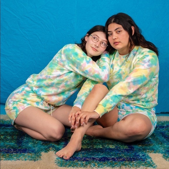 Big Bud Press Tops - big bud press easter egg tie dye pullover